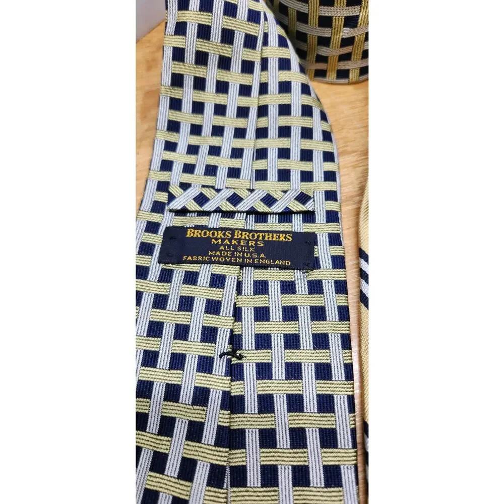 Brooks‎ Brothers 100% Silk Tie Lot of 3 Men's Multicolor Gold Tones Necktie
